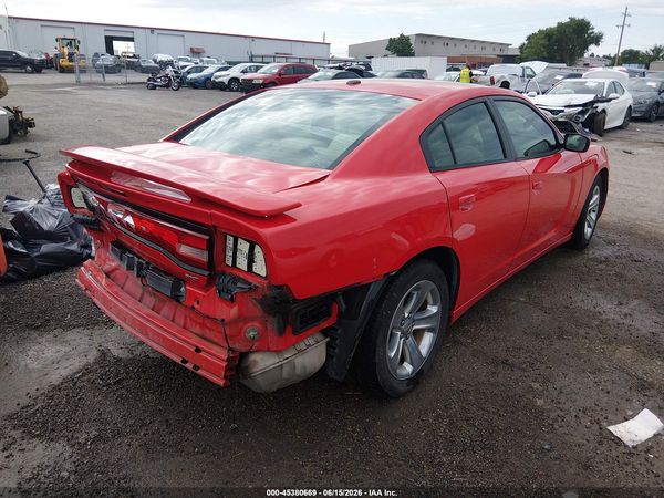 2014 DODGE CHARGER SXT