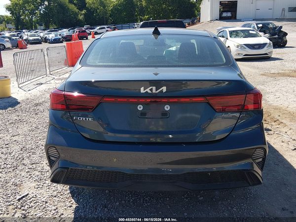 2024 KIA FORTE LXS