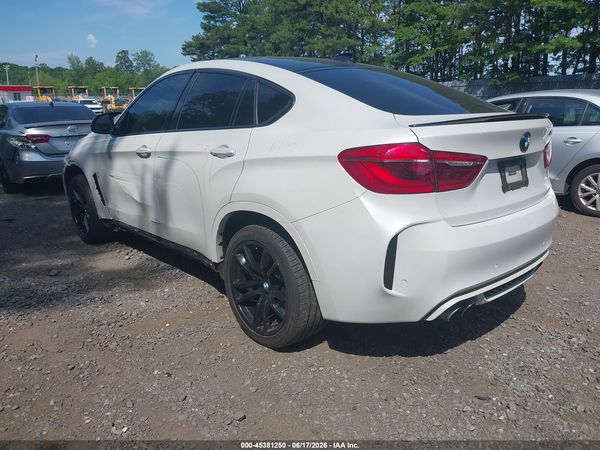 2016 BMW X6 M