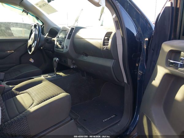 2018 NISSAN FRONTIER SV