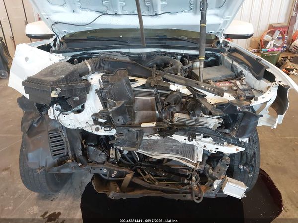 2019 TOYOTA TACOMA SR V6