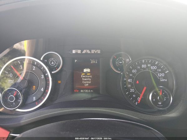 2024 RAM 3500 BIG HORN  4X4 8' BOX