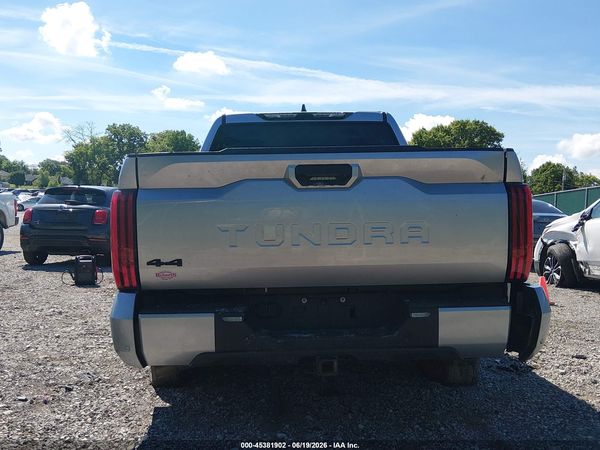 2024 TOYOTA TUNDRA SR5