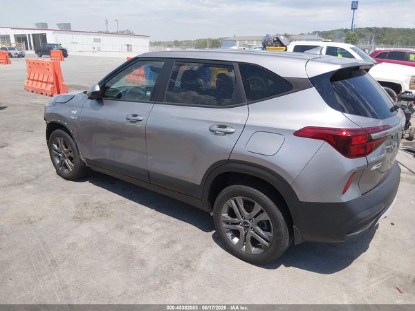 2022 KIA SELTOS LX