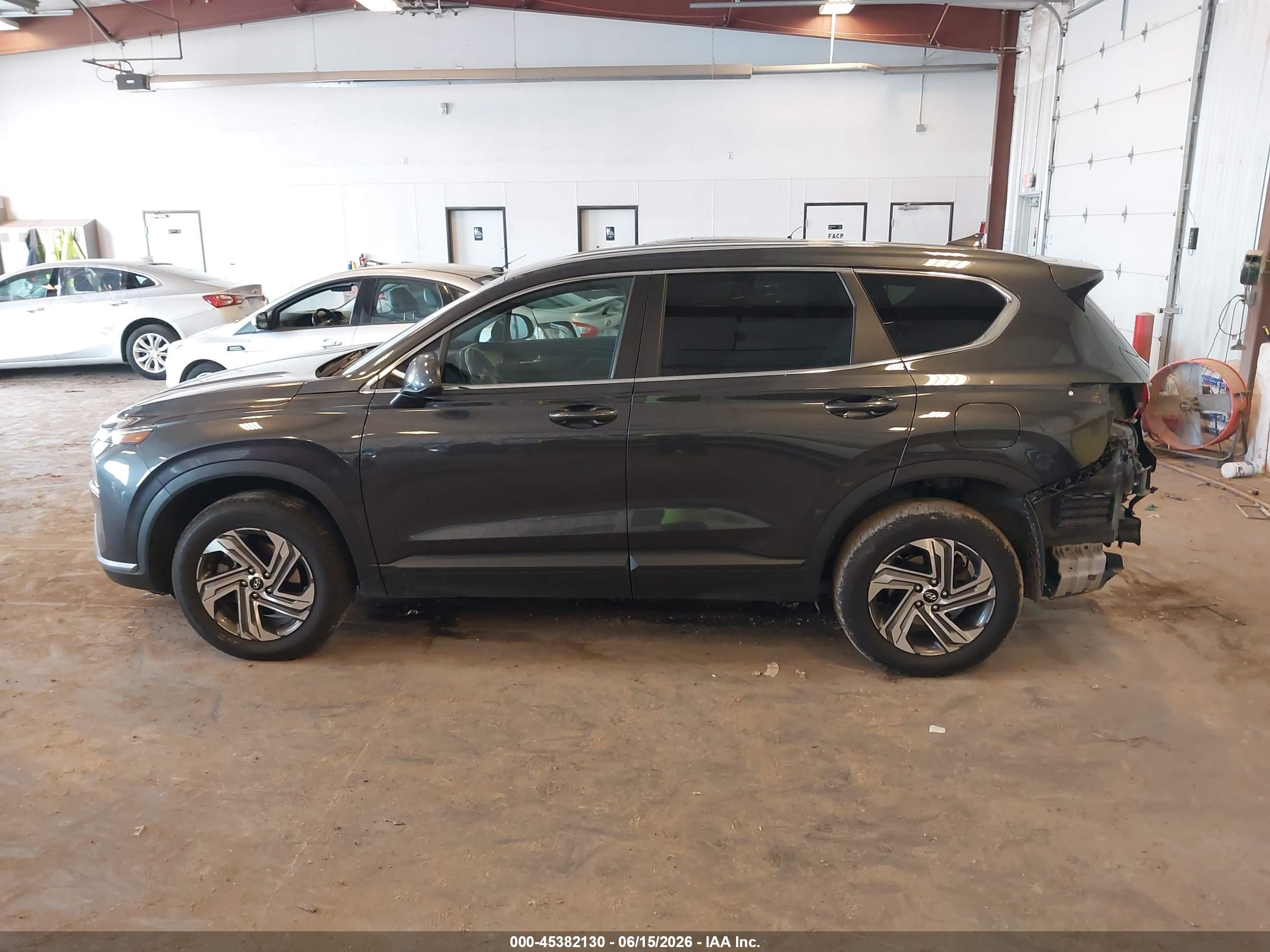 2023 HYUNDAI SANTA FE SE