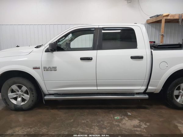2017 RAM 1500 SLT