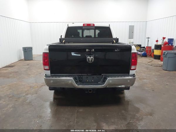 2017 RAM 1500 SLT