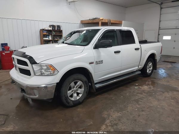 2017 RAM 1500 SLT