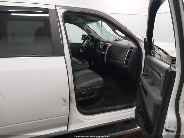 2017 RAM 1500 SLT
