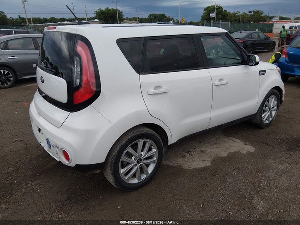 2017 KIA SOUL +