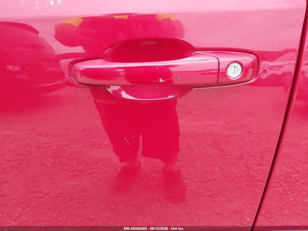 2012 DODGE GRAND CARAVAN CREW — I152