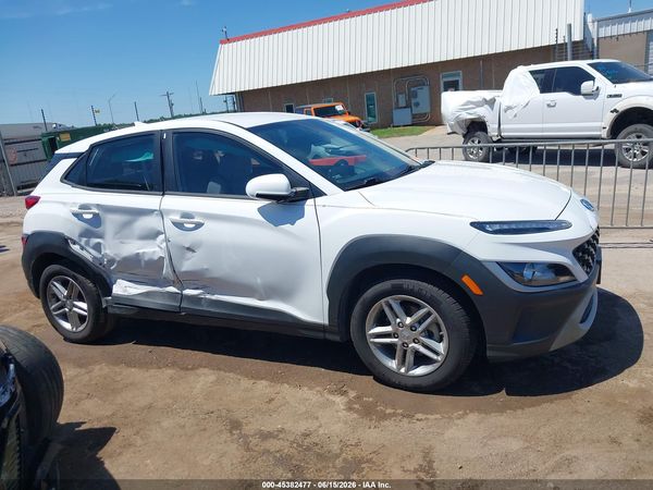 2022 HYUNDAI KONA SE