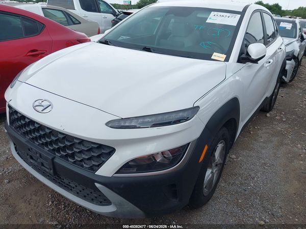 2022 HYUNDAI KONA SE