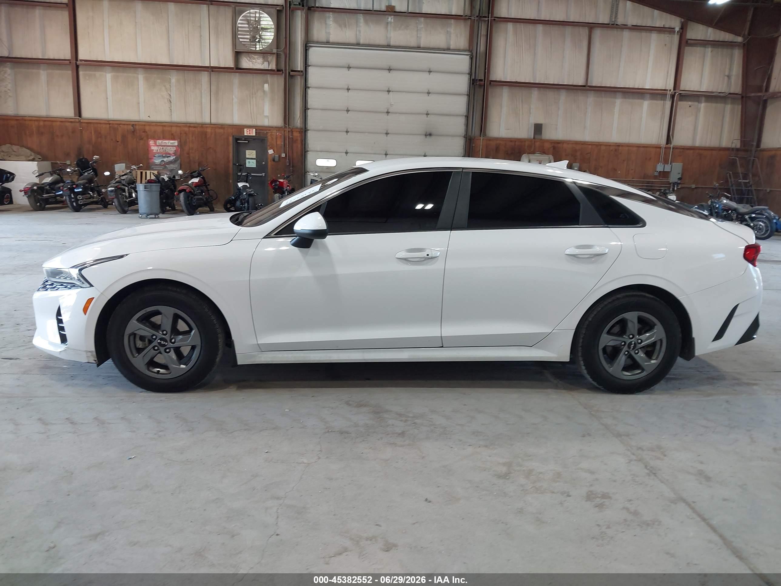 2022 KIA K5 LXS