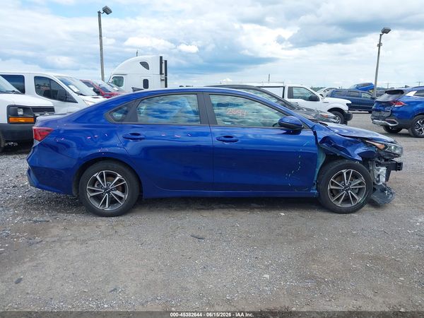2022 KIA FORTE LXS