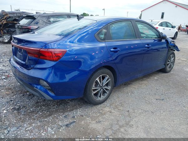 2022 KIA FORTE LXS