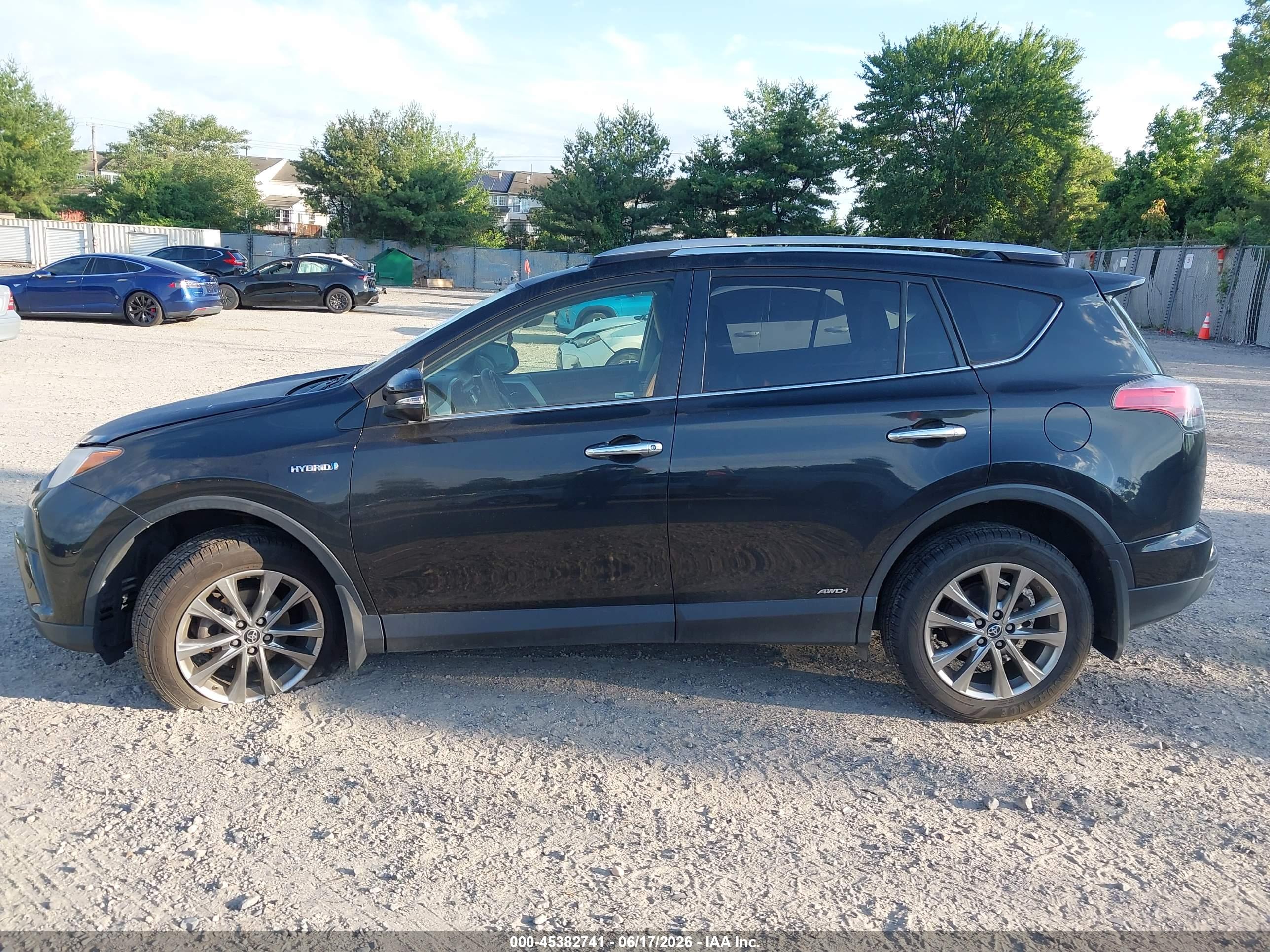 2017 TOYOTA RAV4 HYBRID LIMITED