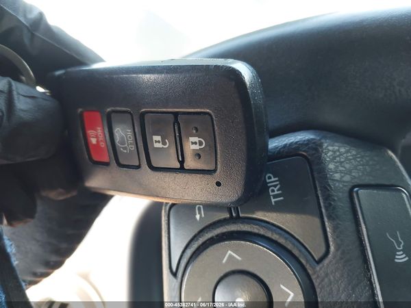 2017 TOYOTA RAV4 HYBRID LIMITED