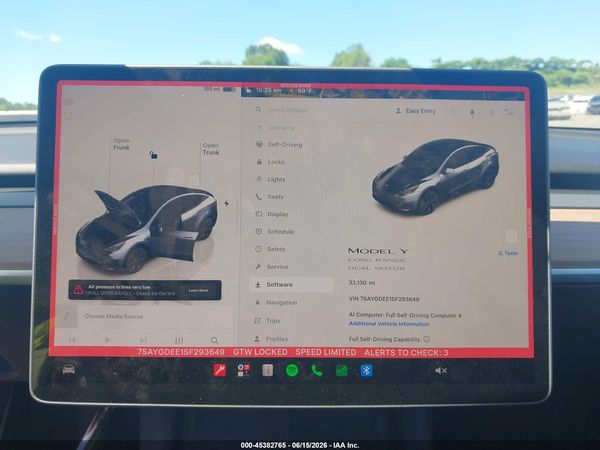 2025 TESLA MODEL Y