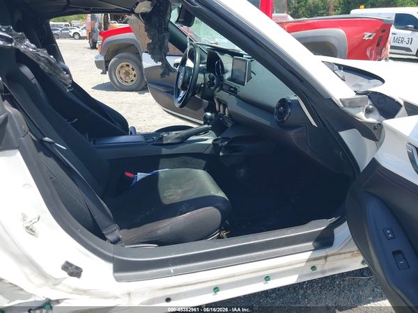 2017 MAZDA MX-5 MIATA RF CLUB