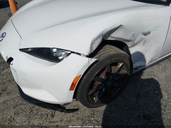 2017 MAZDA MX-5 MIATA RF CLUB
