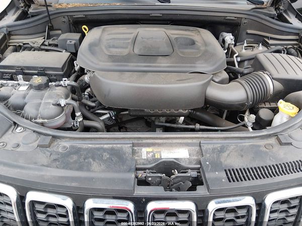 2019 JEEP GRAND CHEROKEE LAREDO E 4X4