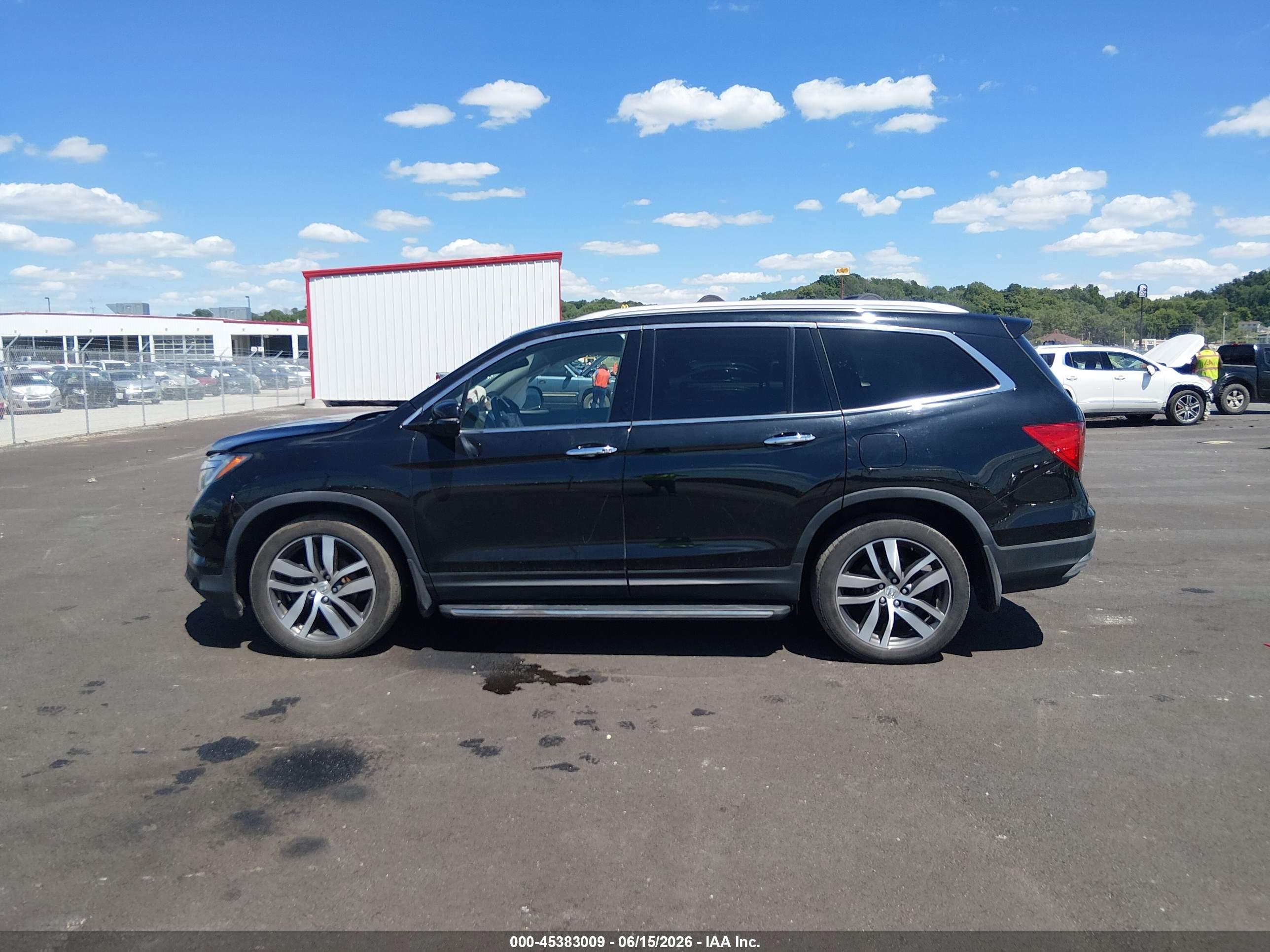 2017 HONDA PILOT TOURING