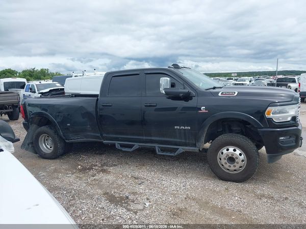 2021 RAM 3500 LARAMIE  4X4 8' BOX