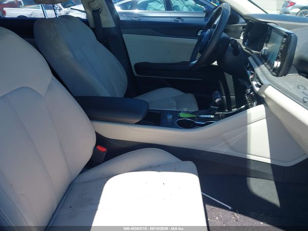 2022 KIA K5 LXS