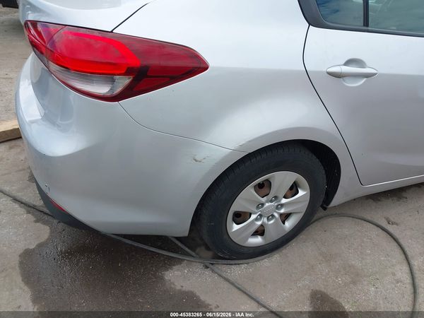 2017 KIA FORTE LX