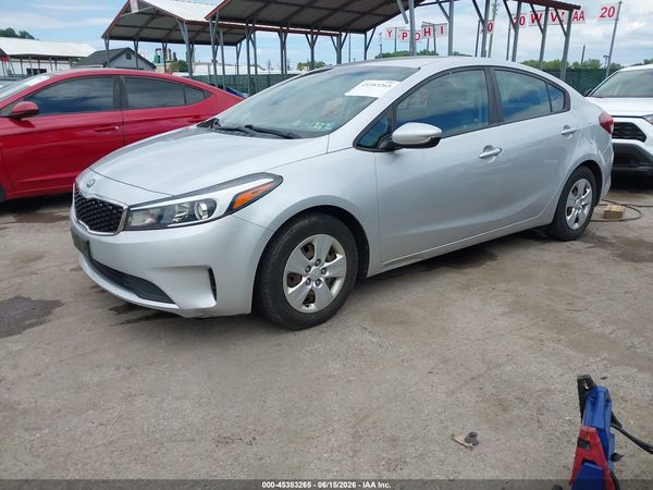 2017 KIA FORTE LX