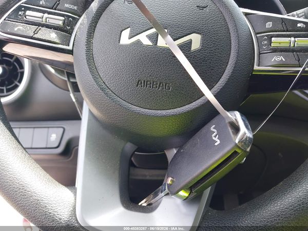 2023 KIA FORTE LXS