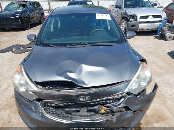 2016 KIA FORTE LX