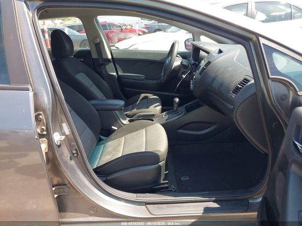 2016 KIA FORTE LX