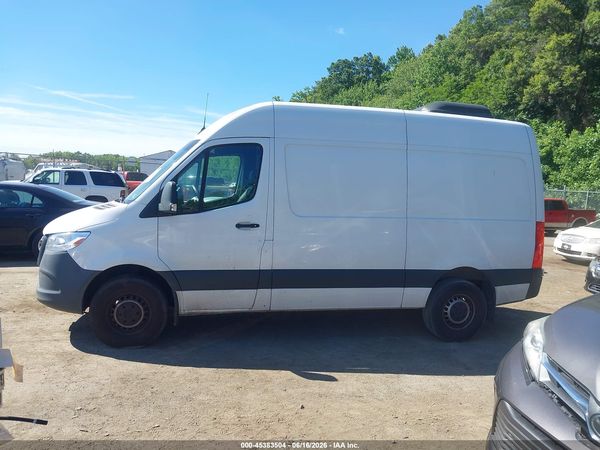2023 MERCEDES-BENZ SPRINTER 1500 STANDARD ROOF 4-CYL GAS