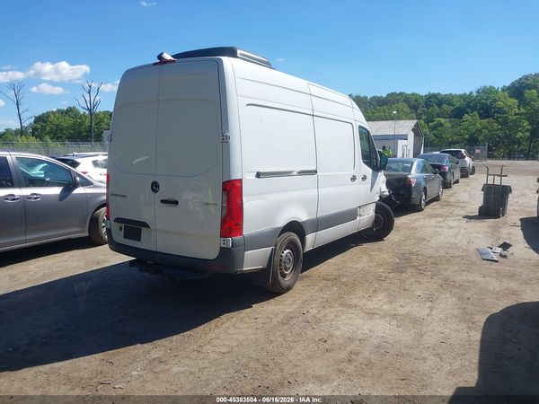 2023 MERCEDES-BENZ SPRINTER 1500 STANDARD ROOF 4-CYL GAS