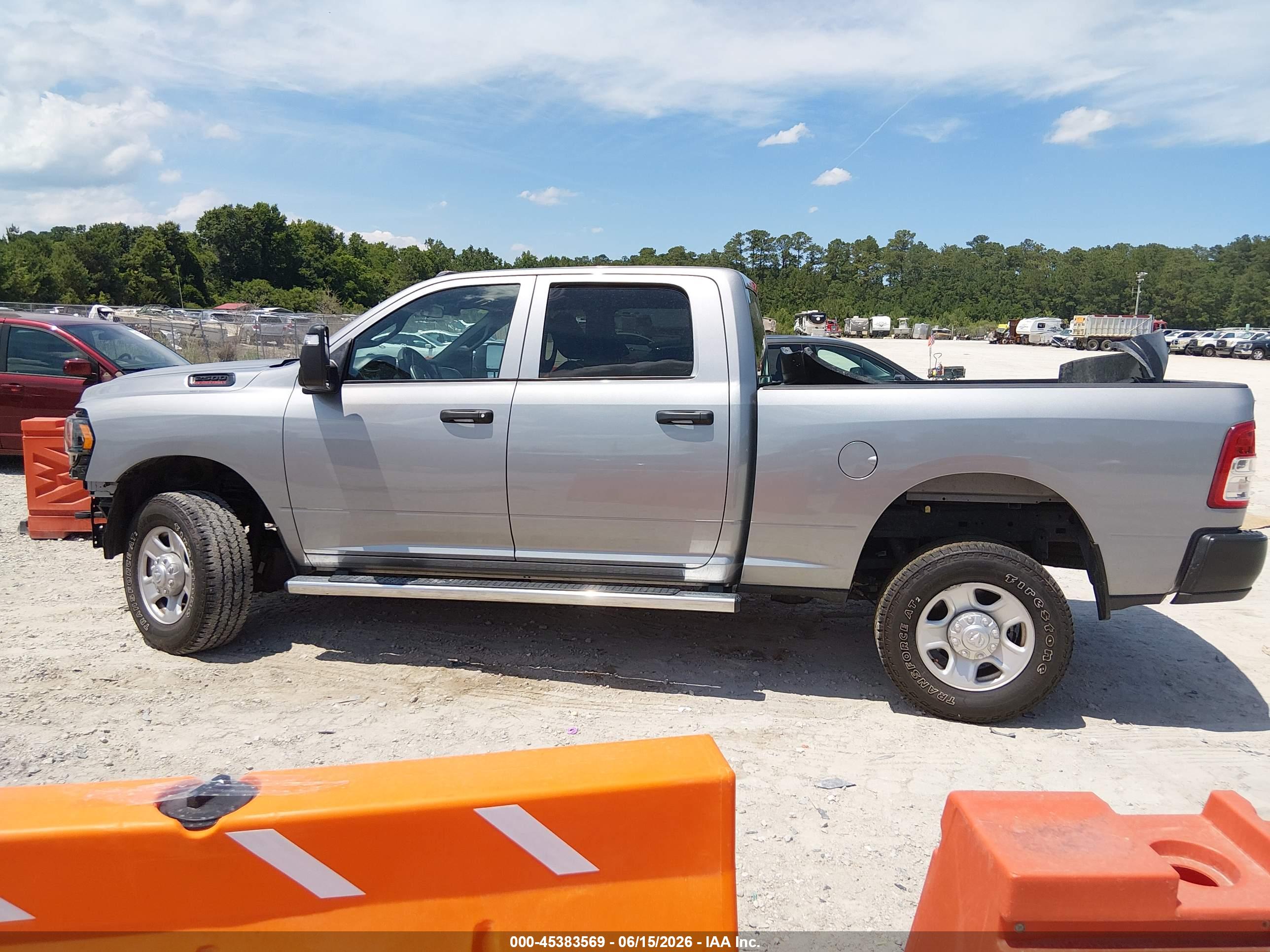 2024 RAM 2500 TRADESMAN  4X4 6'4 BOX