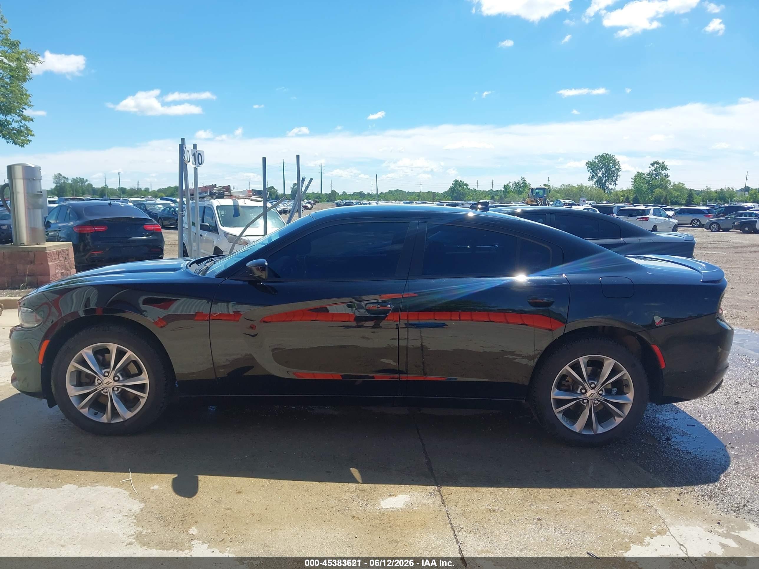 2020 DODGE CHARGER SXT AWD
