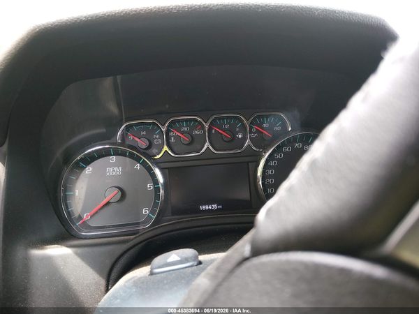 2019 CHEVROLET SUBURBAN PREMIER — I7