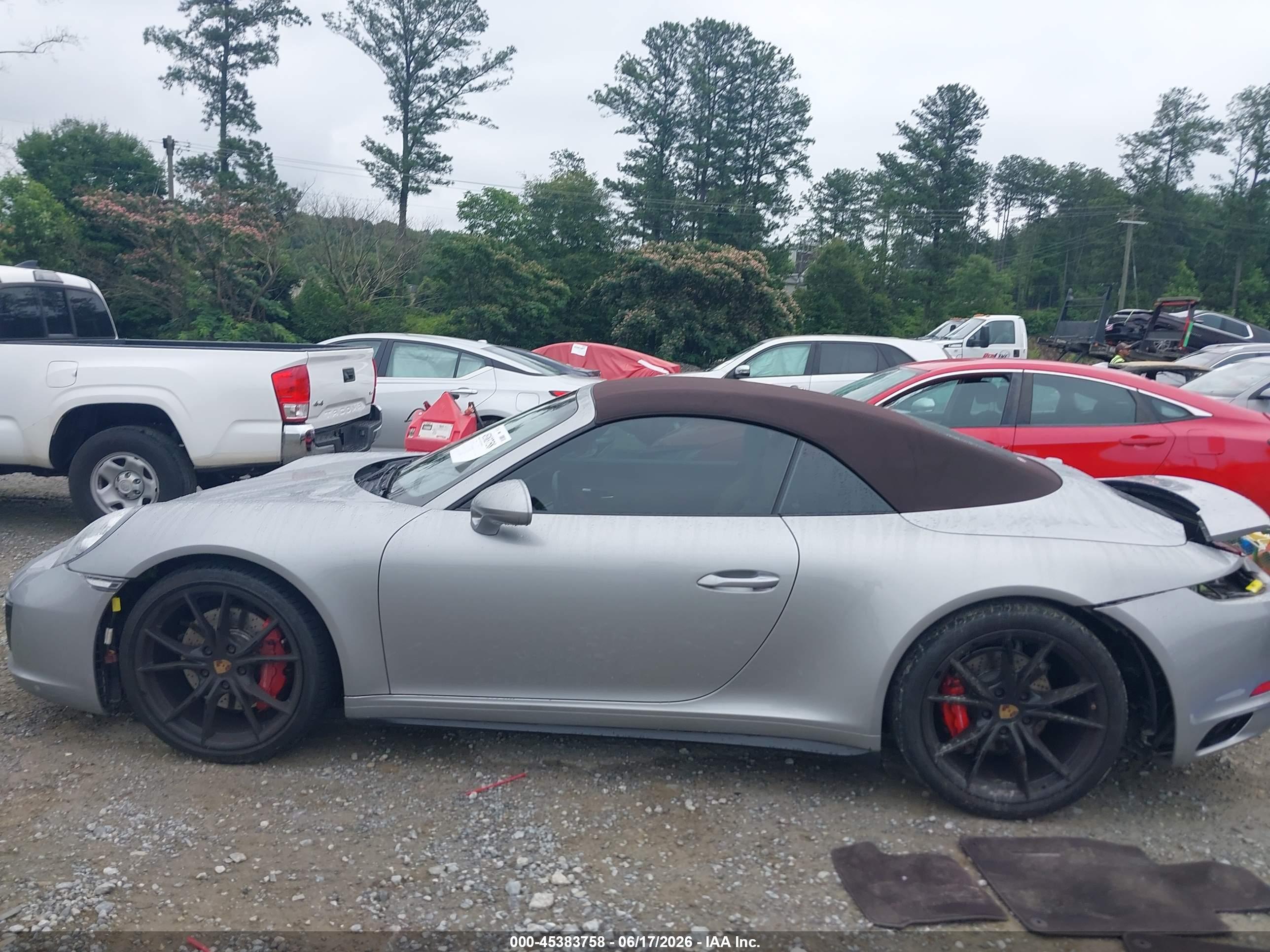 2019 PORSCHE 911