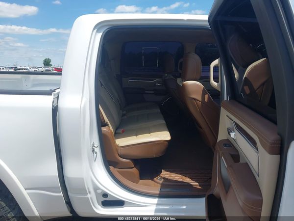2019 RAM 1500 LARAMIE  4X4 5'7 BOX