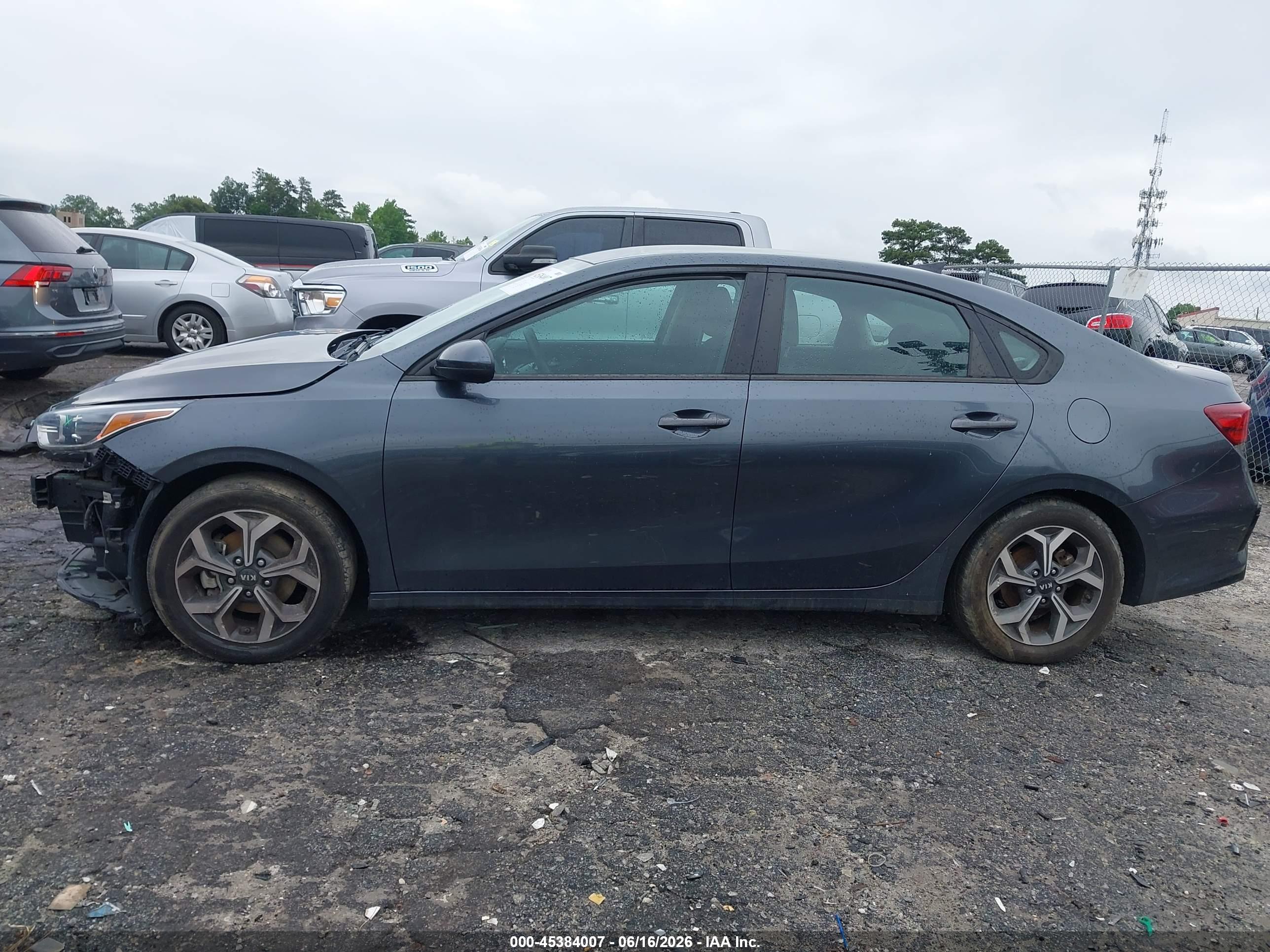 2021 KIA FORTE LXS