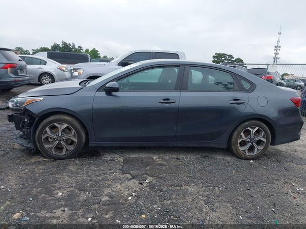 2021 KIA FORTE LXS