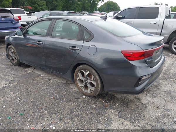 2021 KIA FORTE LXS