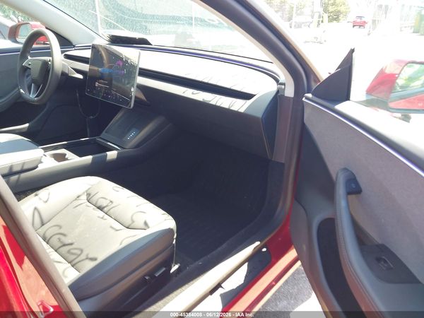 2025 TESLA MODEL 3 PREMIUM REAR-WHEEL DRIVE