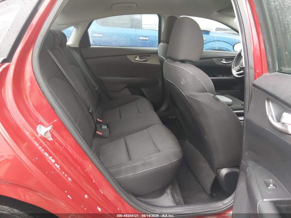 2019 KIA FORTE LXS