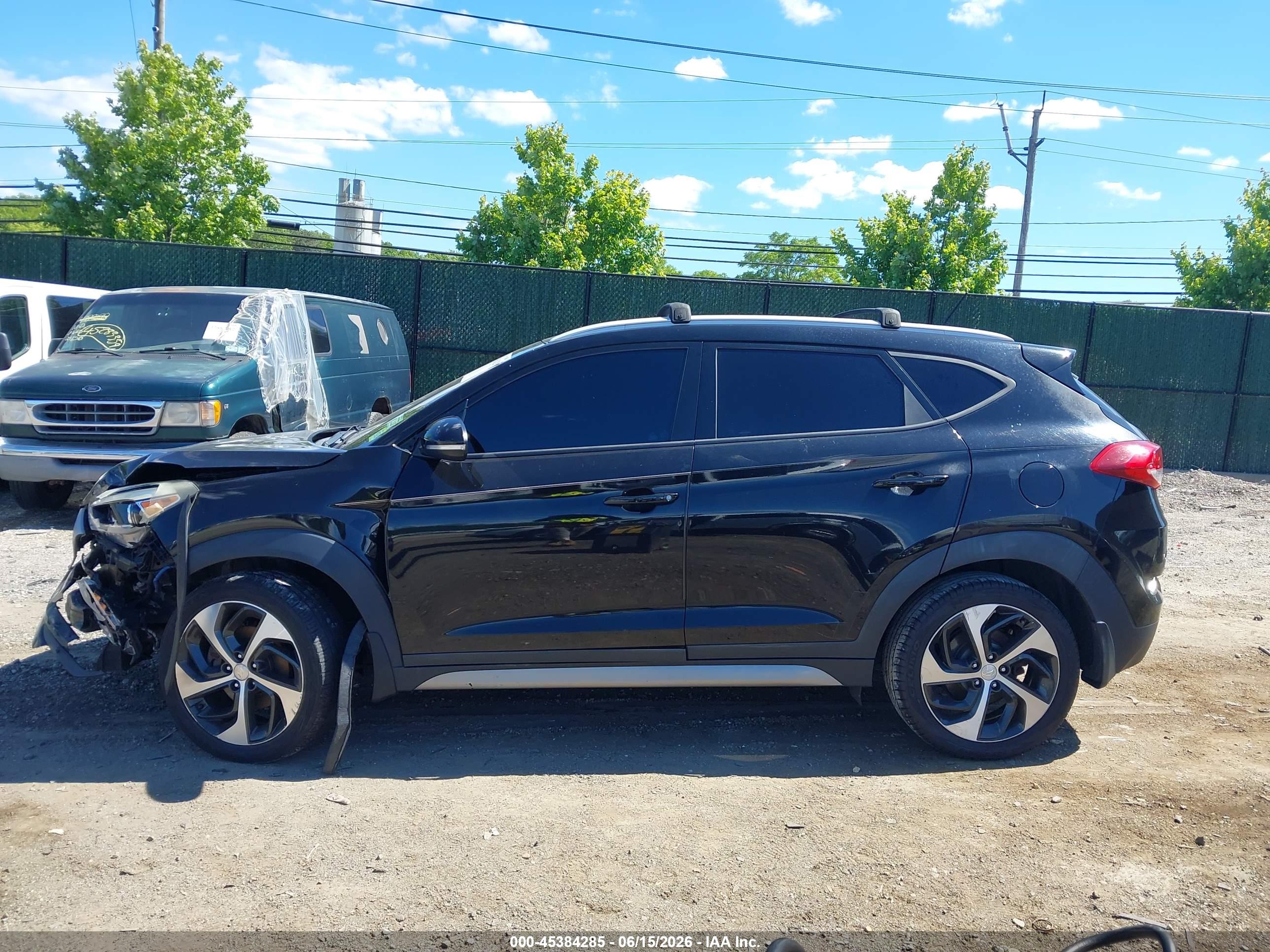 2017 HYUNDAI TUCSON SPORT