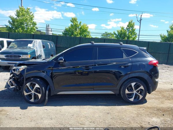 2017 HYUNDAI TUCSON SPORT