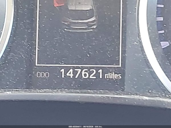 2017 TOYOTA HIGHLANDER LE