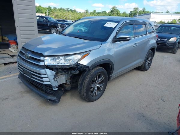 2017 TOYOTA HIGHLANDER LE